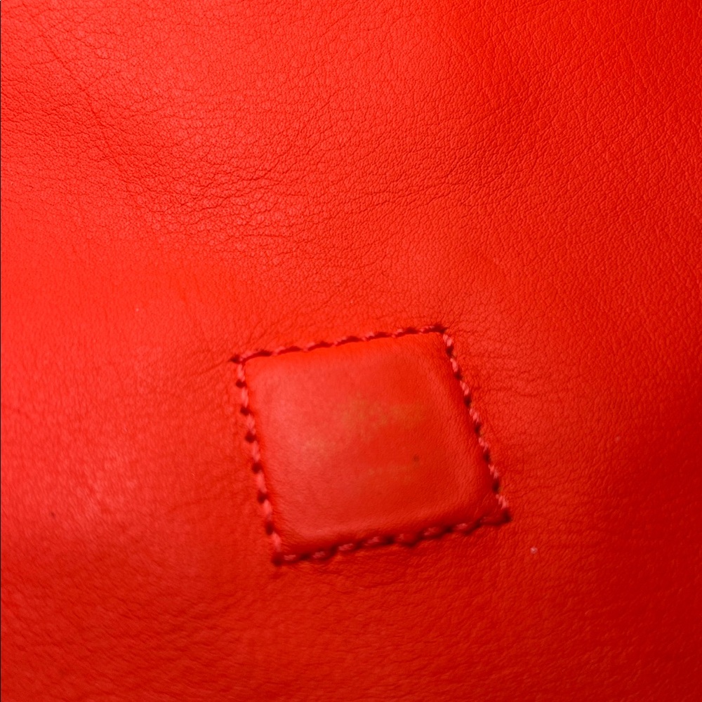 Kate Spade Saturday Bright Orange Leather Circle Tag Messenger Bag Purse Handbag - Picture 16 of 17